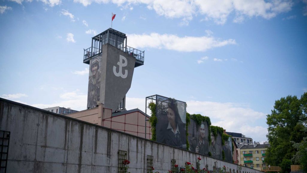 Muzeum Powstania Warszawskiego pozwala na głębsze zrozumienie wydarzeń, które rozgrywały się w stolicy w 1994 r. Fot. pruslee/Shutterstock