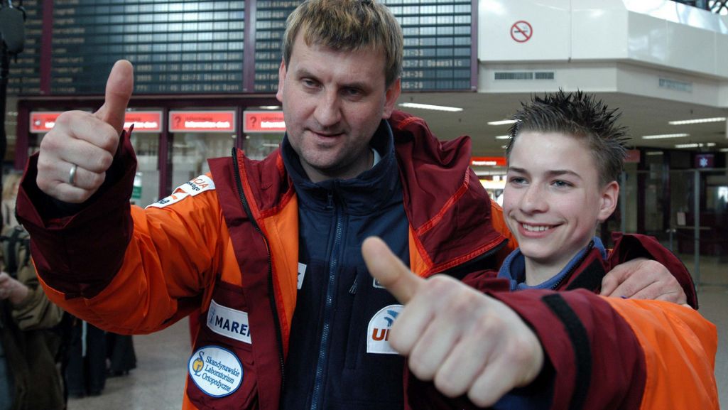 Kamiński powrócił na oba bieguny w 2004 r. razem z Janem Melą. Fot. Jacek Turczyk/PAP